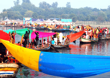 Girdhar Morari                    